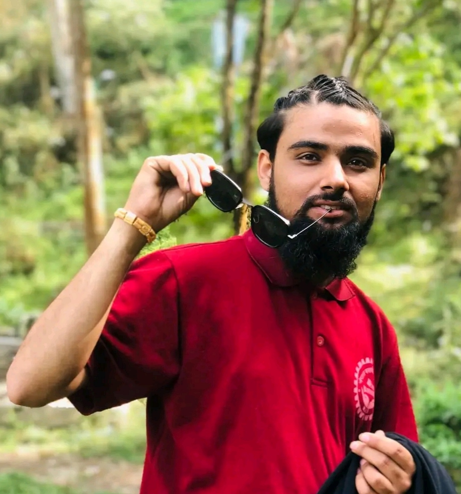 तिमी जहिले अध्यारो रातहरुमा कृतिम खुशी भेटाउदै गर , म आफ्नो आकृती मेटाउदै जानेछु