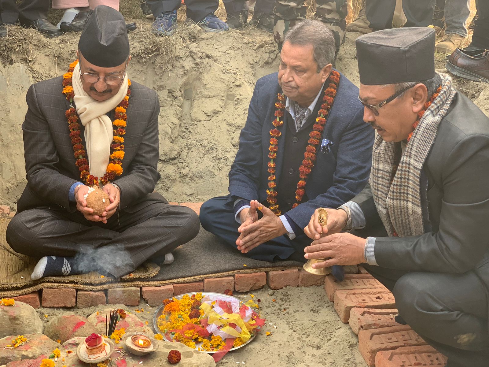 सांसद विनोद चौधरीको विशेष पहलमा बर्दघाटमा नमूना औद्योगिक ग्राम शिलान्यास